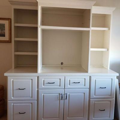 "Amazing Antiques in Woodside" Aiken, SC Starts Closing Thu 12/8 at 8pm. Pickup on Sat 12/10 10-1pm. Please click here to see...