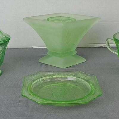Vaseline Glass