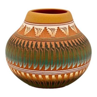 Lot 107
Em Dine' Navajo Pottery Vase Signed FB