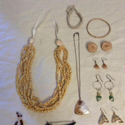 MMT050 Hawaiian Themed Costume Jewelry 