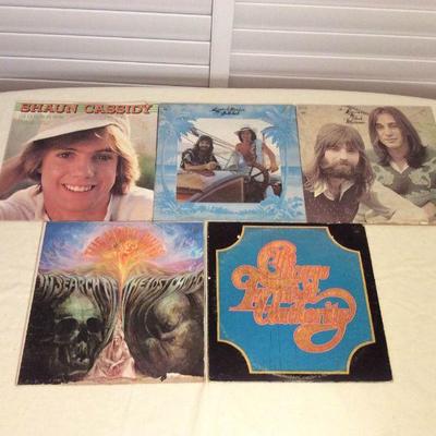 MMT084 The Moody Blues, Shaun Cassidy, Loggins & Messina & The Chicago Transit Authority Vinyls