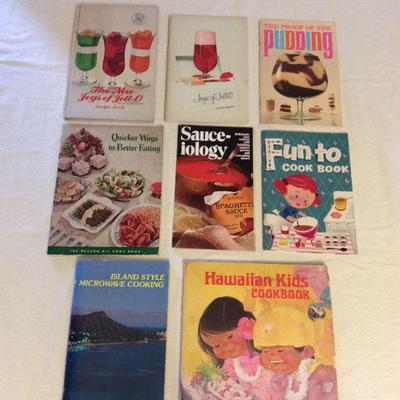 MMT115 Eight Vintage Cookbooks 