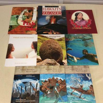 MMT013 Nine Childrenâ€™s Hawaiian Hardcover Books #5