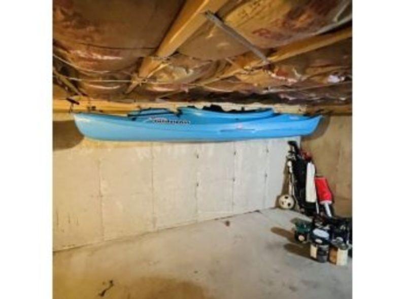 Estate Liquidation in Londonderry Kayaks, Generator, Home Goods, Tools