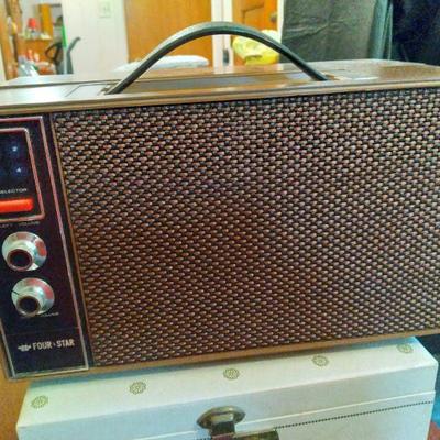 8 track player and speakers