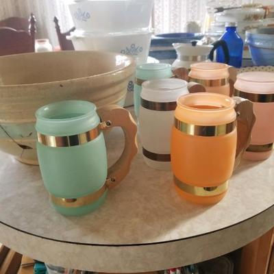 Mid century frosted mugs