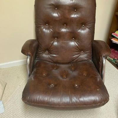 Mid Century Italian Leather Tufted Arm Chair, Chrome Frame. Spring Seat