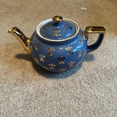 hall teapot