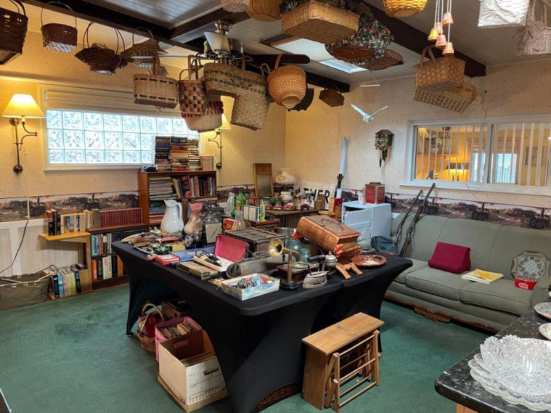 Royal Oak Estate Sale