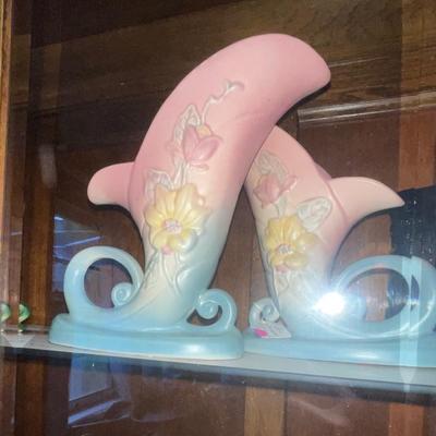 Pair of mid-century Hull vases 