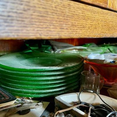Vaseline glass plates 