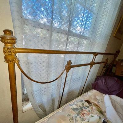 Antique Cast Iron Bed Frame