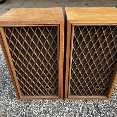 Vintage Realistic Nova-6 Speakers w/ Lattice 16"H