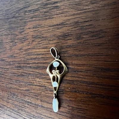 Antique Victorian 10k Gold Pendant W/ Freshwater Pearls