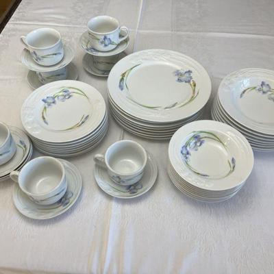 Lenox Casual Images 'Flower Market' Dinnerware - 47 Pieces