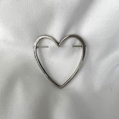 Vintage Sterling Silver Heart Shaped Pin