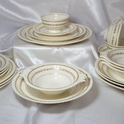 LOT 10 Vintage Steubenville Gold Laurel Porcelain Dishes
4 place setting to include 4- Dinner plate - 10 1/2