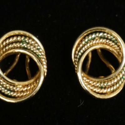 1208	PAIR OF 14KT YELLOW GOLD MULTI-CIRCLE EARRINGS, CLIP BACK, 4.15 DWTS
