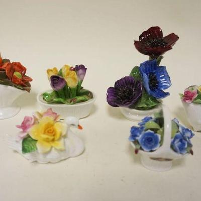 1162	GROUP OF 6 MINIATURE CHINA FLOWERS IN BASKETS, HAND PAINTED, SOME W/LOSSES, APPROXIMATELY 4 3/4 IN
