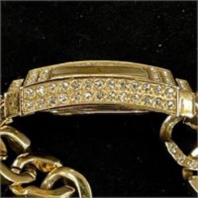 Very Pretty Geneva Platinum Womens Watch- Needs New battery