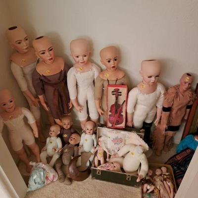 Unfinished dolls 
