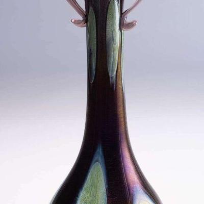 WAC029 Iridescent Glass Czech Republic Handblown Art Bud Vase 