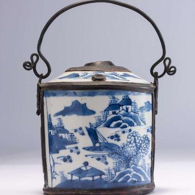 WAC019 Vintage Asian Glazed Blue & White Ceramic Incense Burner 