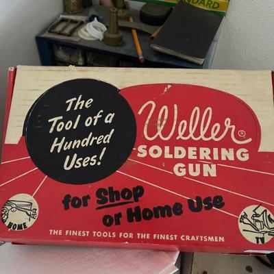 Vintage Soldering Gun in box. Perfect condition
