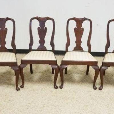 1051	VIRGINIA GALLERIES HENKEL HARRIS SET OF 6 CHAIRS, WALNUT QUEEN ANNE STYLE, SEATS HAVE SOME STAINING, 2 ARM & 4 SIDE
