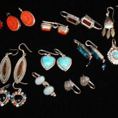 1102	17 PAIRS OF STERLING SILVER EARRINGS, 2.89 OZT INCLUDING STONES
