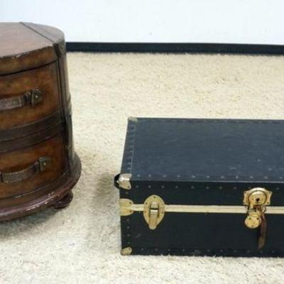 1215	LOT INCLUDING HOOKER SEVEN SEAS 2 DRAWER ROUND CHEST AND STORAGE TRUNK, LOSS TO FINISH ON CHEST
