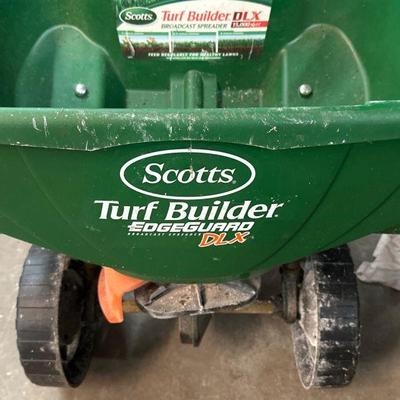 scotts turf builder edgegaurd spreader 