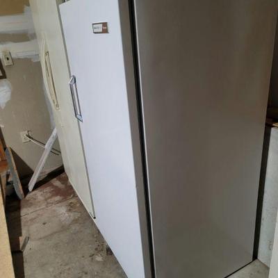 Freezer (Signature 2000) & Refrigerator (Whirlpool) - available pre-sale, very clean, in working order