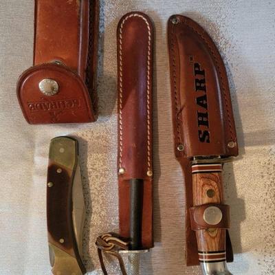 Hunting knives/Steel in Sheaths 