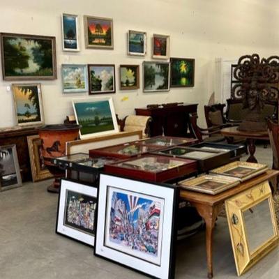 Estate sale photo