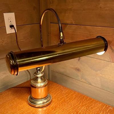 Vintage desk lamp!