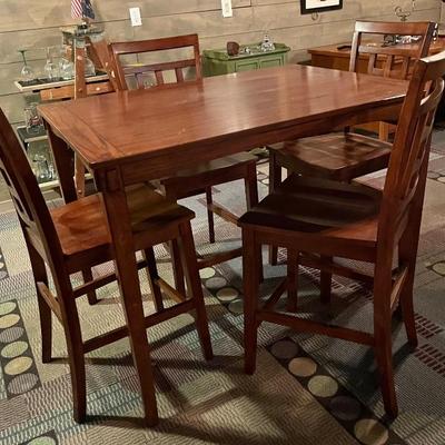 Super bar height table and chairs!