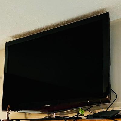 46â€ Samsung.