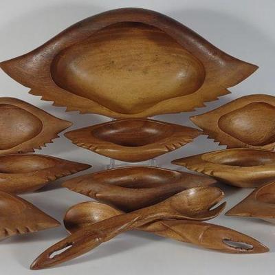11 pc Wood Carved Crab Salad Bowl Set
