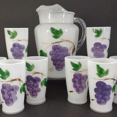 1950s Hazel Atlas Grape Painted Juice Set