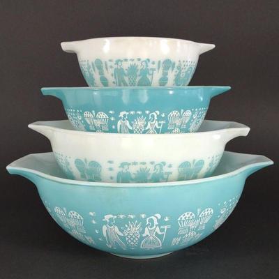 Pyrex Amish Butterprint Cinderella Bowl Set