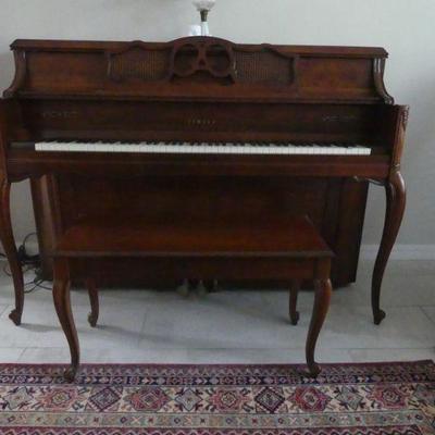 Vintage 1980s Cherry with Burled Finishes Yamaha Upright Piano - Excellent Condition - Music in Bench Included