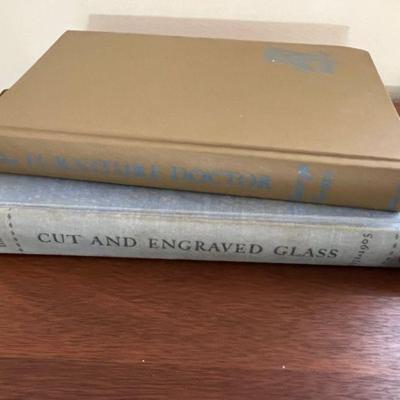 Pair Of Vintage Books On Antique Collecting: 