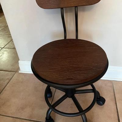 Metal/ wood chair $25