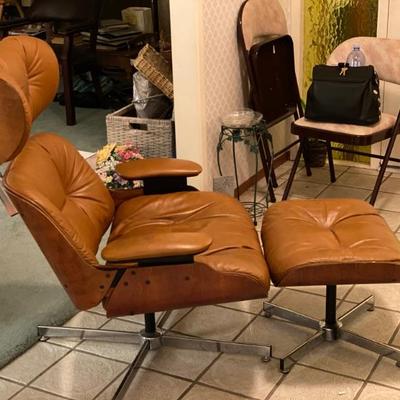 Vintage Mid Century Modern Selig Chair Danish Scandinavian and European modern style.