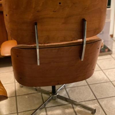 Vintage Mid Century Modern Selig Chair Danish Scandinavian and European modern style.