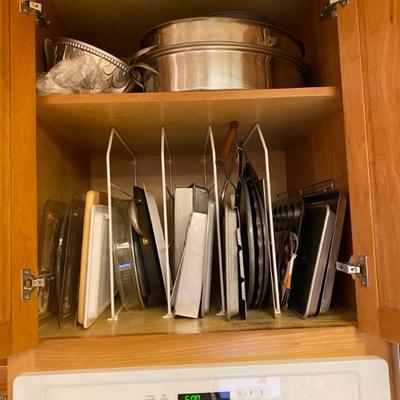 Kitchen and bakeware galore!