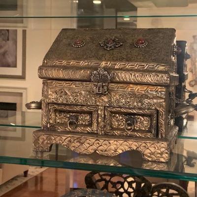 Bronze & jewel jewelry box 