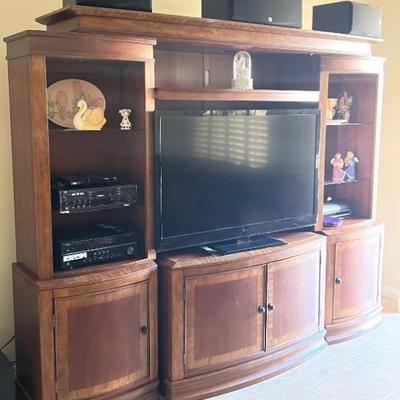 This item is available for PRESALE.  Please text photo to 760-668-0554 to purchase.  We accept Zelle
Entertainment Center $75