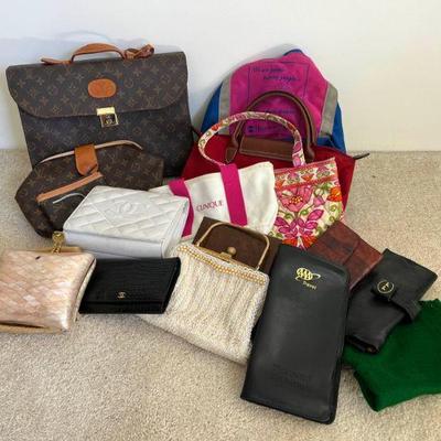 KPT014- Womens Hand Bag & Wallets Lot